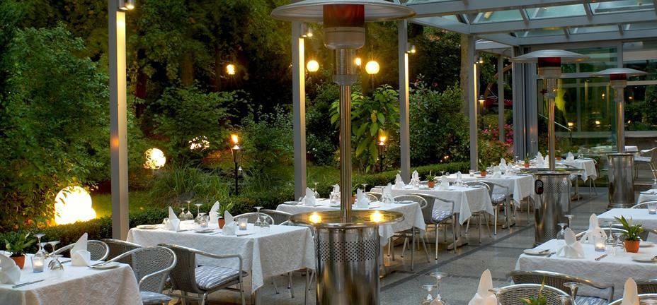 Hotel Benther Berg Ronnenberg Екстер'єр фото